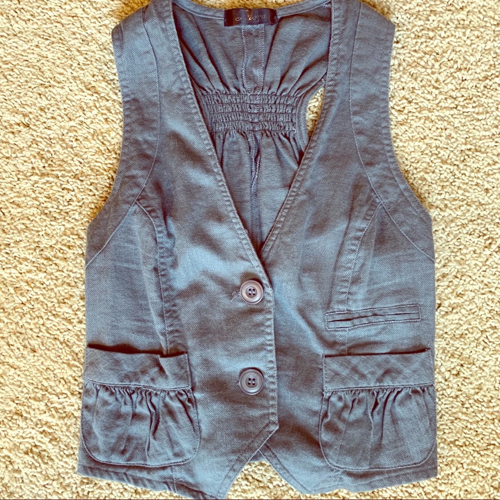 Gray Crop Vest